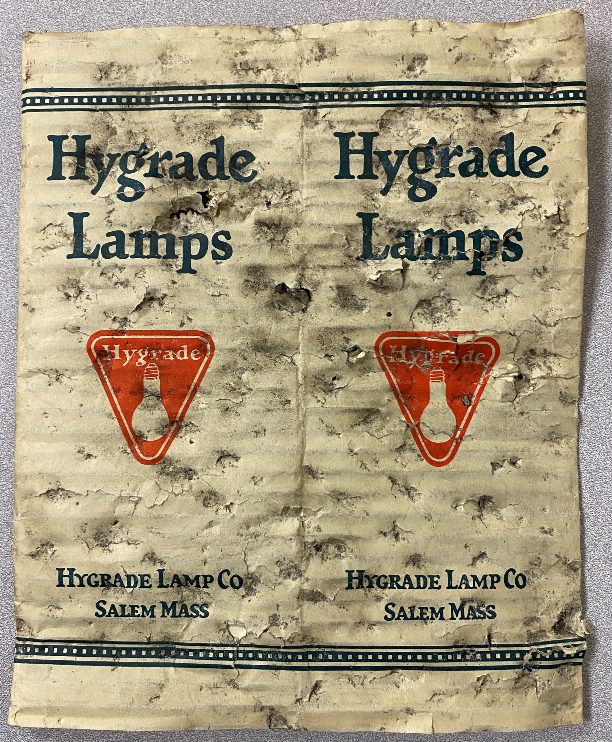 Hygrade-Lamp-Box